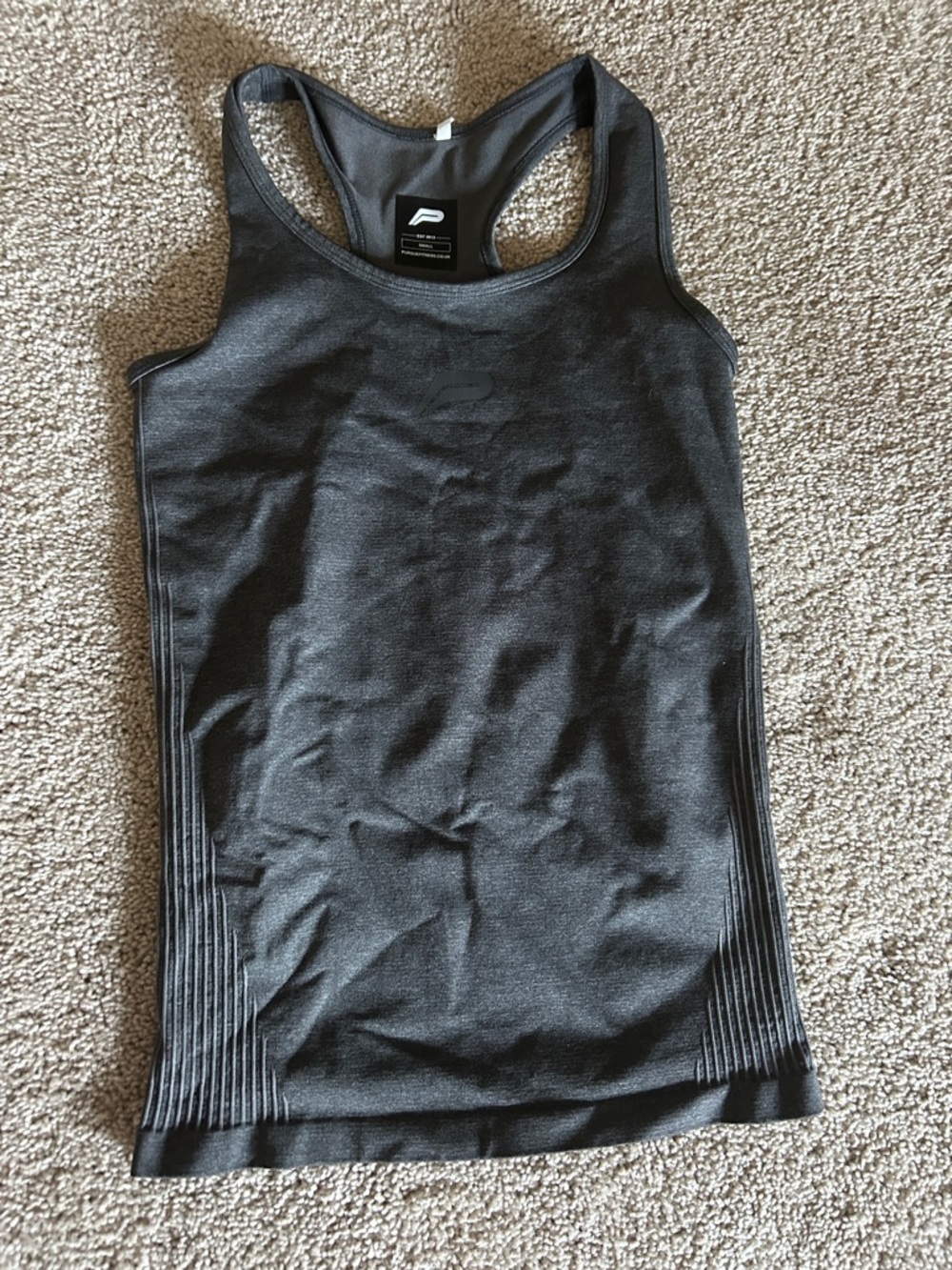 Compression workout tank grey